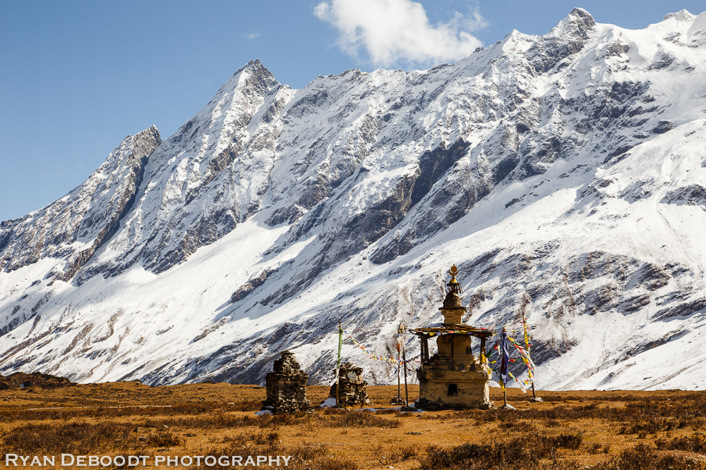 Stupa and the Himalayas.