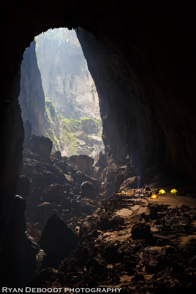View to the first camp leading to the first doline in Son Doong Cave